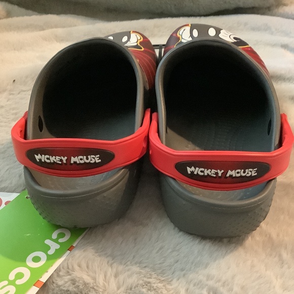 Crocs Mickey Mouse 90th Anniversary Edition NWT Size J3 - Picture 3 of 4